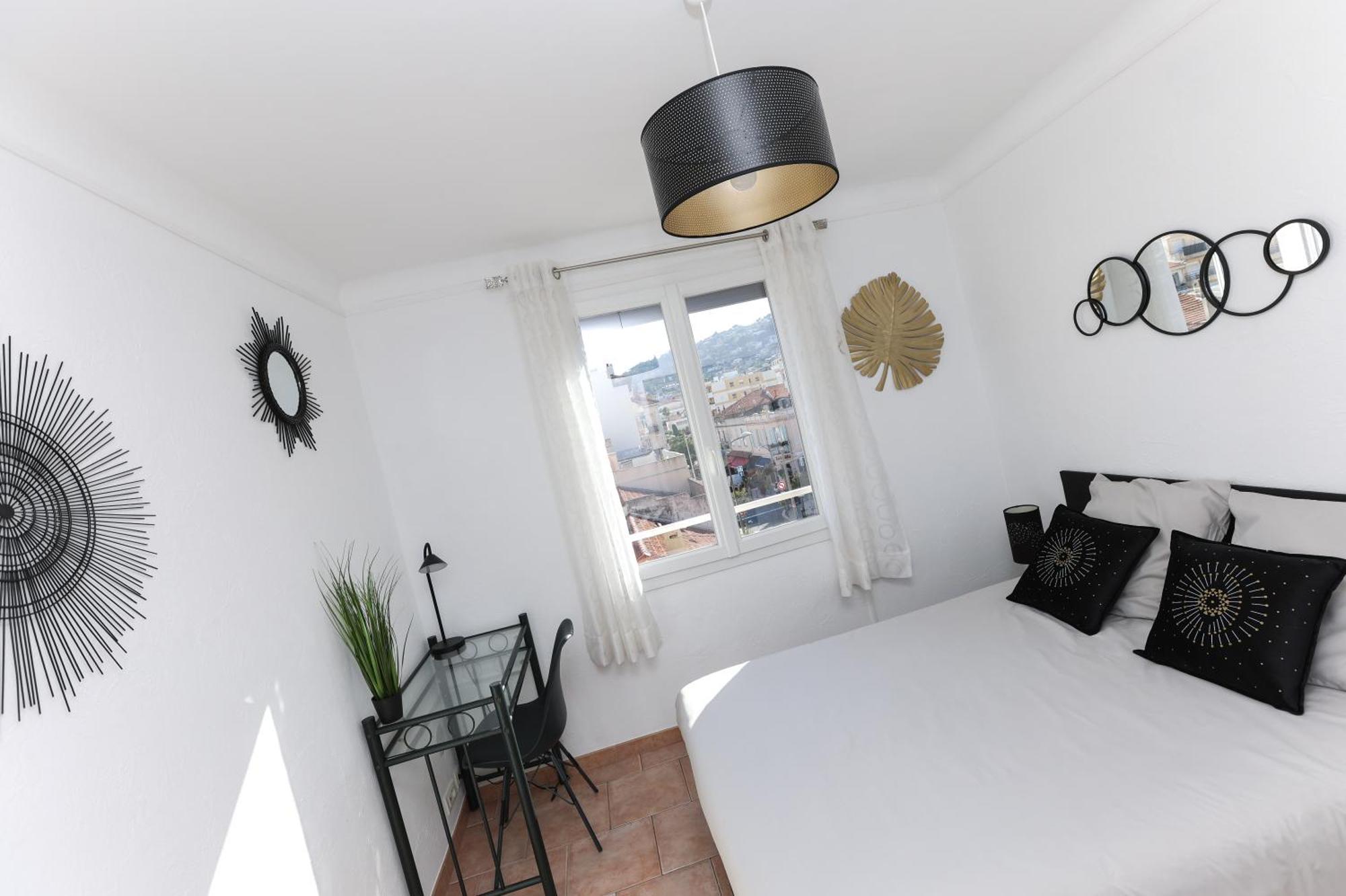 Le Provencale : Plages, Balcon, Clim Vallauris Exterior photo
